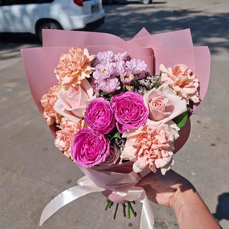 Доставка букетов из цветов в Самаре - образец Доставка букетов из цветов в Самаре - пример выполнения